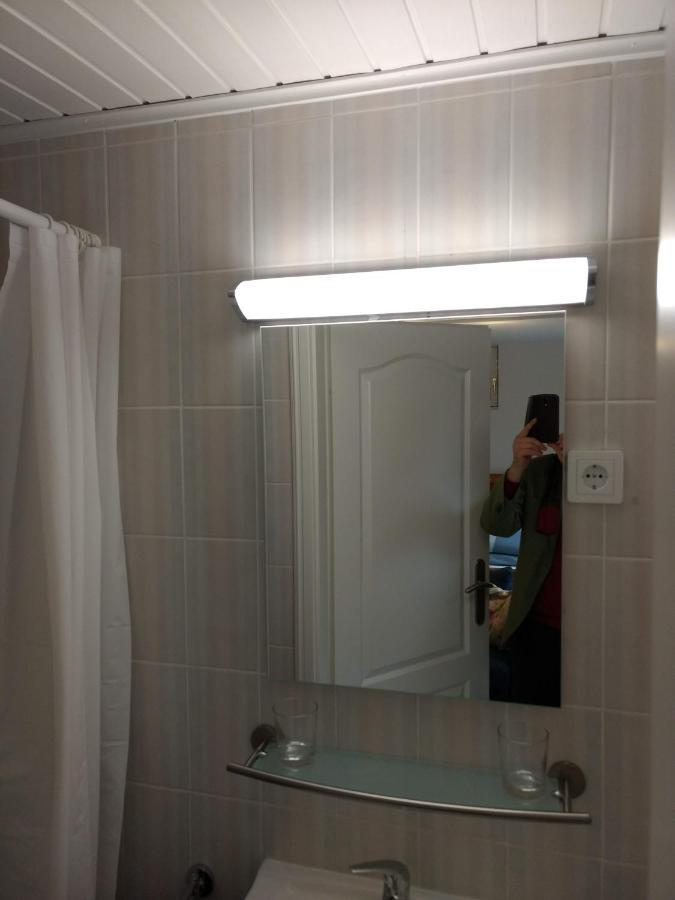 Ruhige, Gemuetliche 1-Zimmer Gartenwohnung Fuer 2 Erwachsene Lubeck Bagian luar foto